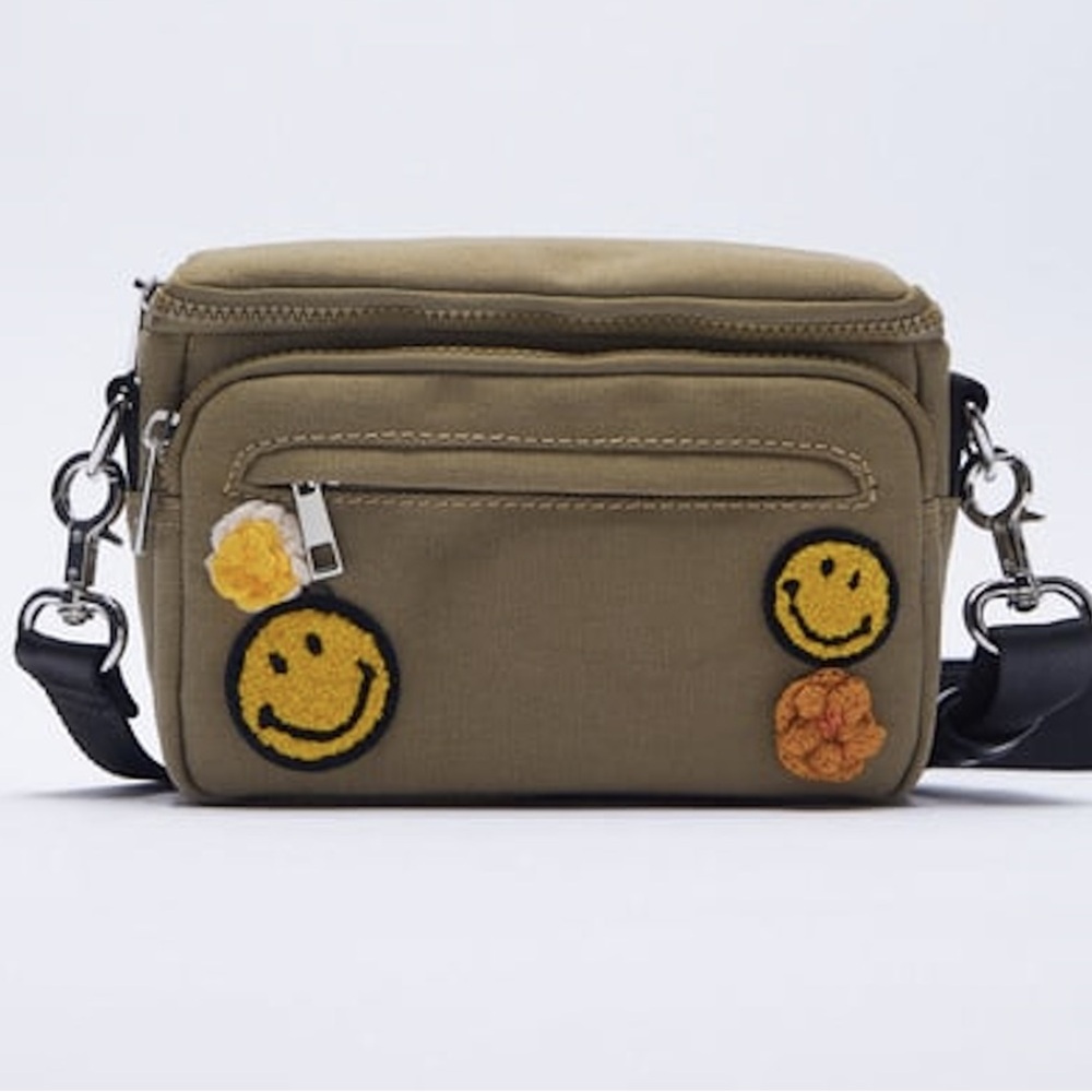 Zara - Smiley Canvas Crossbody Bag